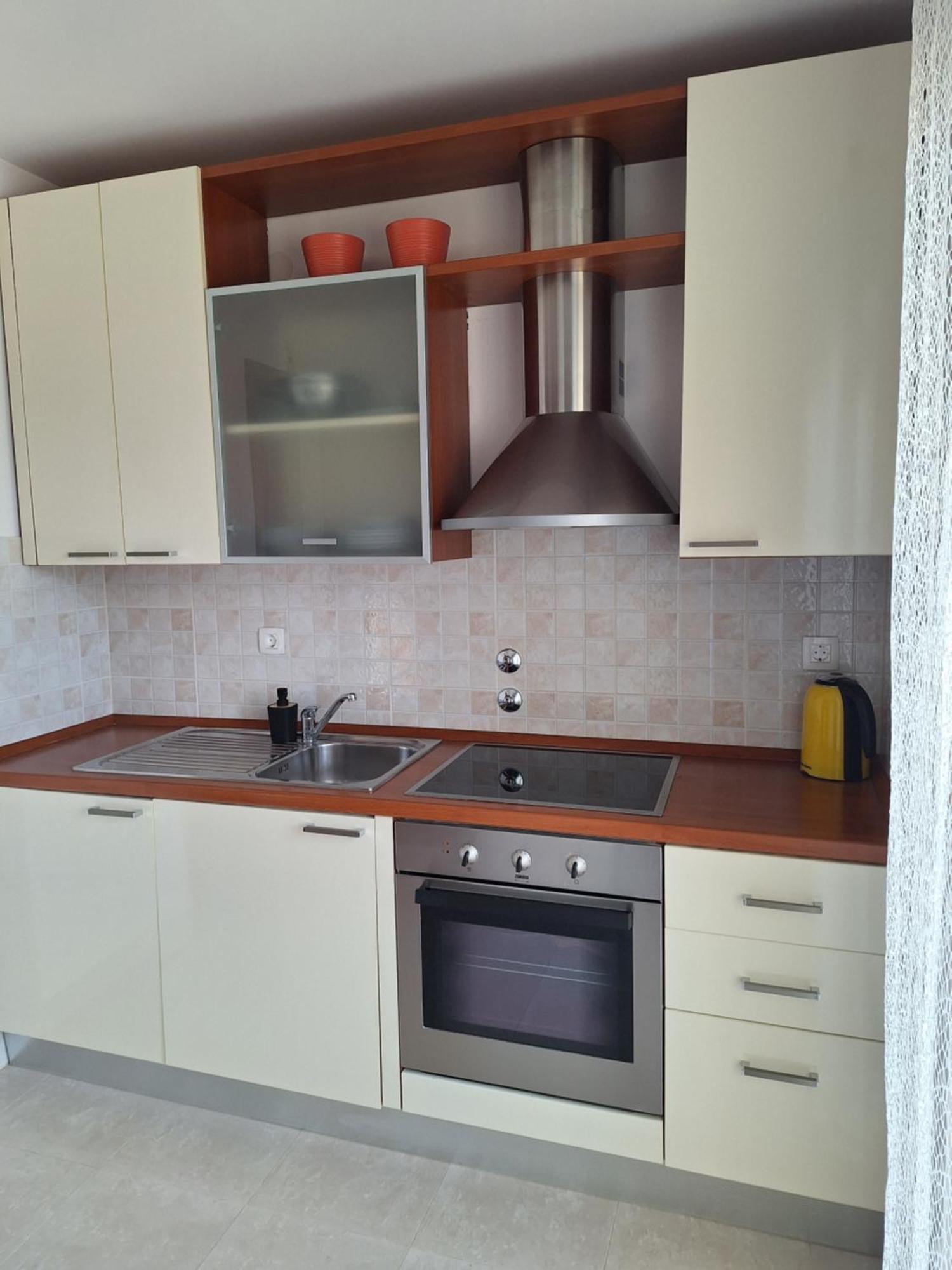 Apartments Romana Слатине Экстерьер фото
