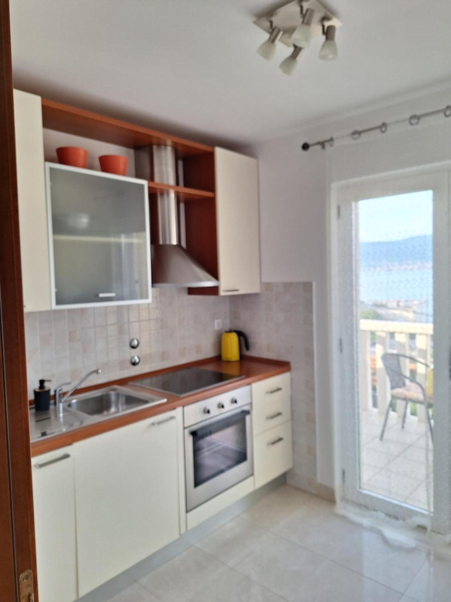 Apartments Romana Слатине Экстерьер фото