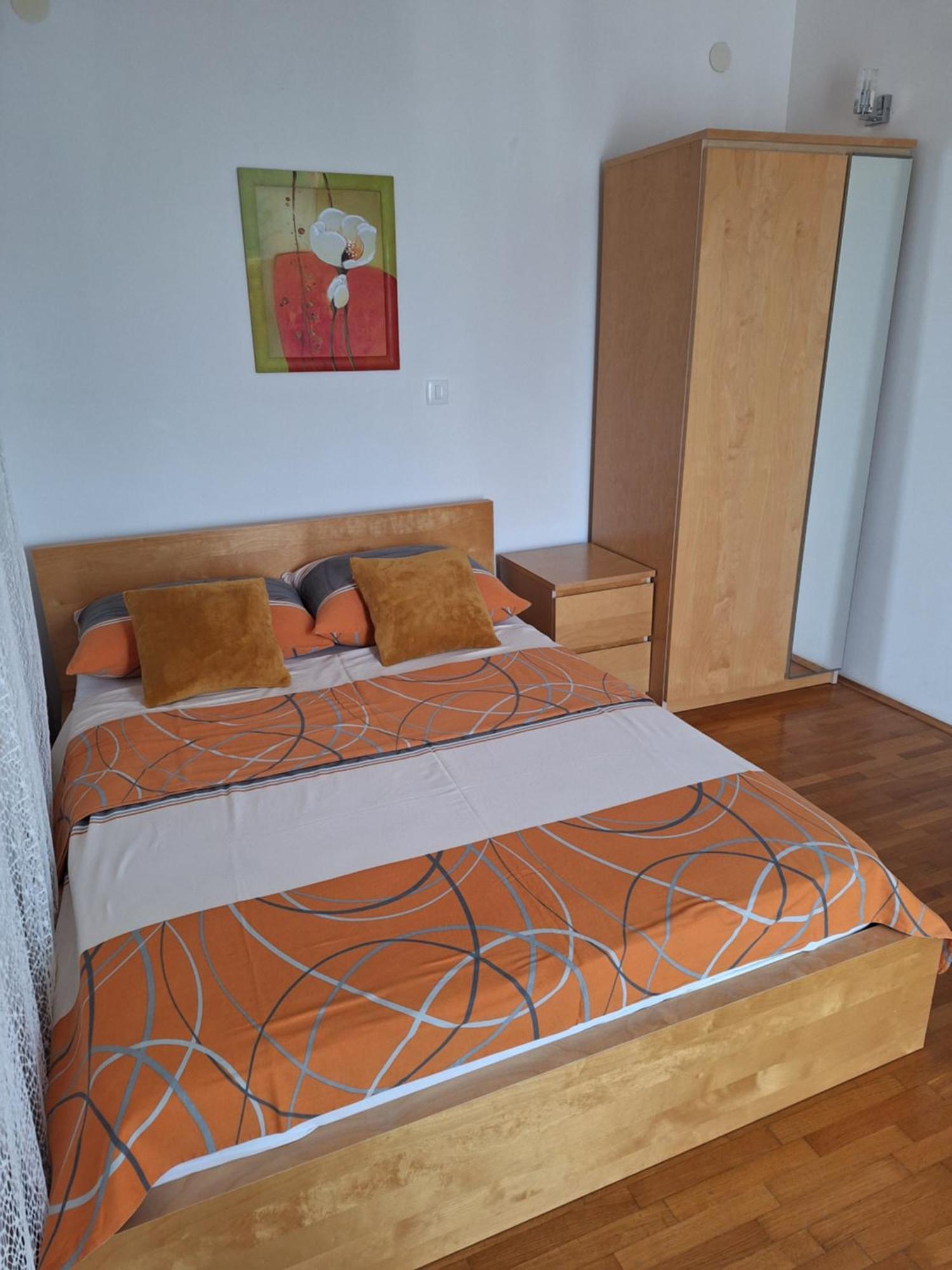 Apartments Romana Слатине Экстерьер фото