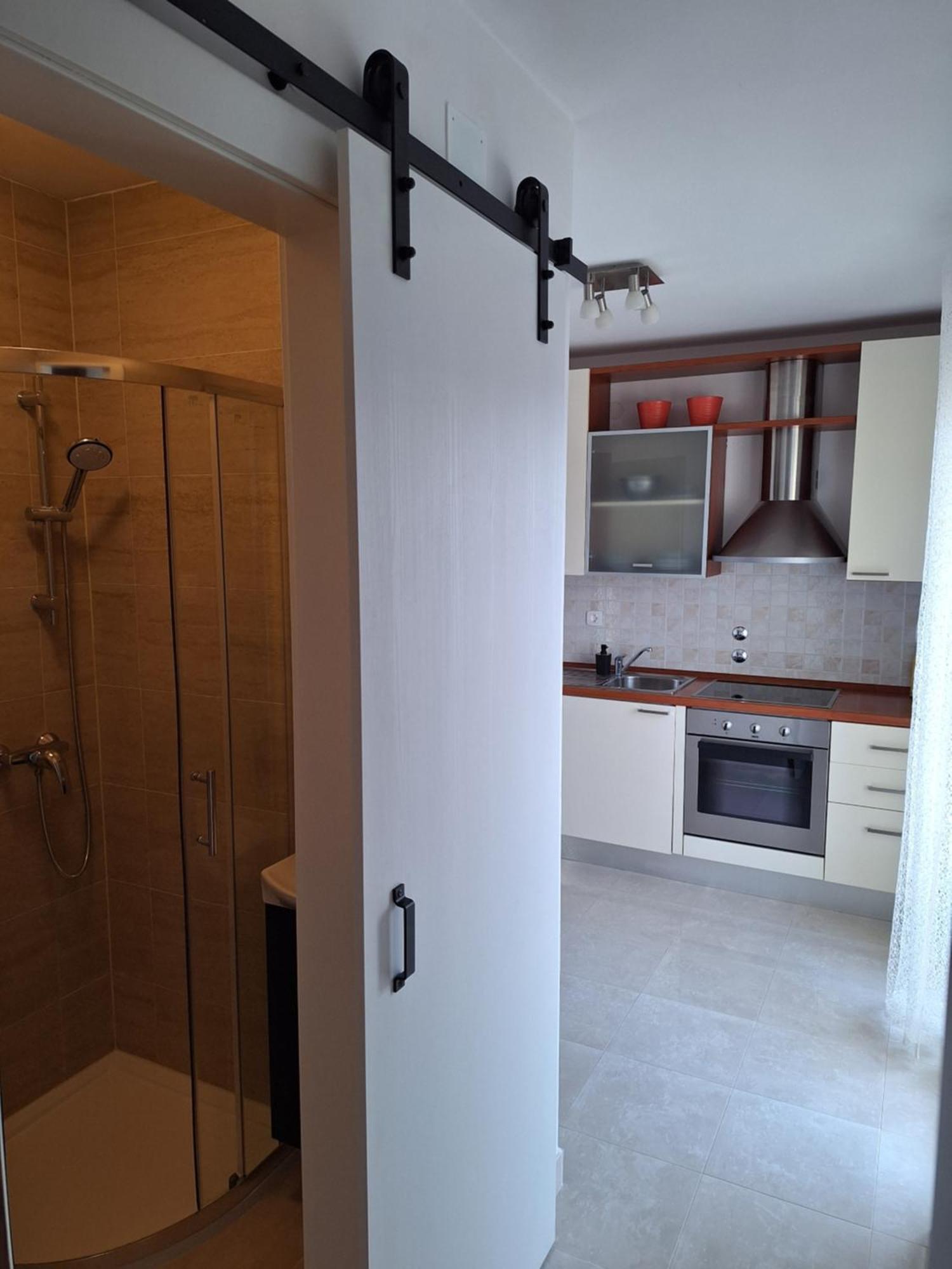 Apartments Romana Слатине Экстерьер фото