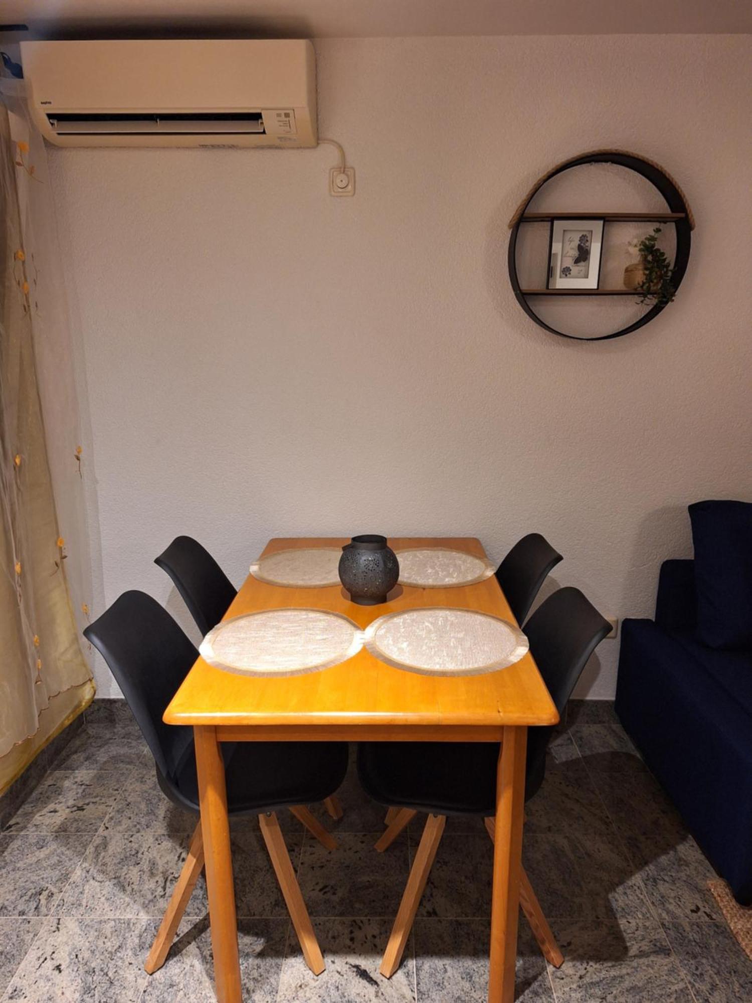 Apartments Romana Слатине Экстерьер фото